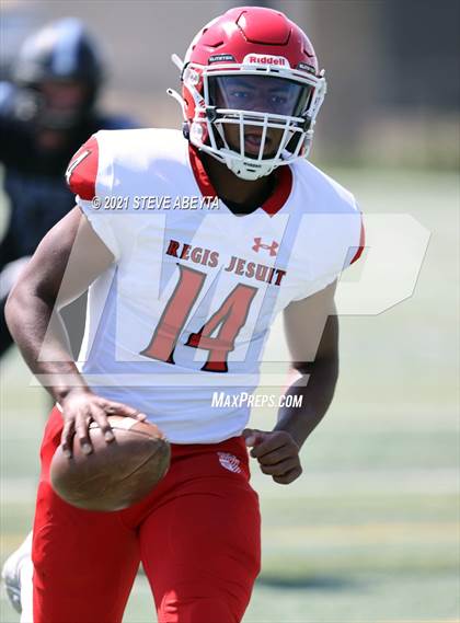 Thumbnail 2 in Regis Jesuit @ Highlands Ranch photogallery.