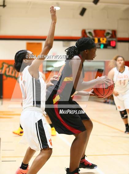 Thumbnail 3 in Douglas Byrd @ South View photogallery.
