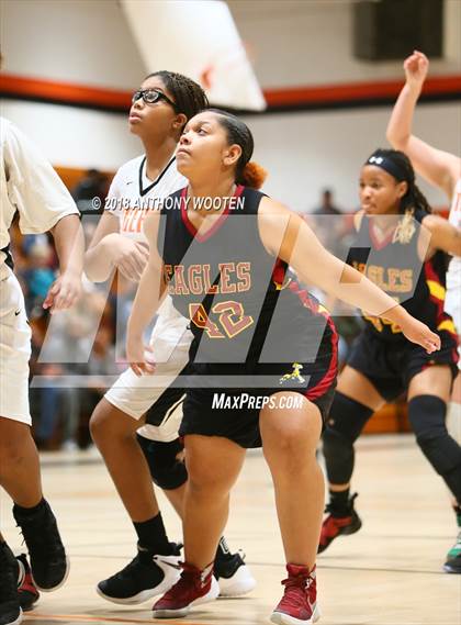 Thumbnail 3 in Douglas Byrd @ South View photogallery.