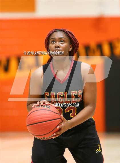 Thumbnail 3 in Douglas Byrd @ South View photogallery.