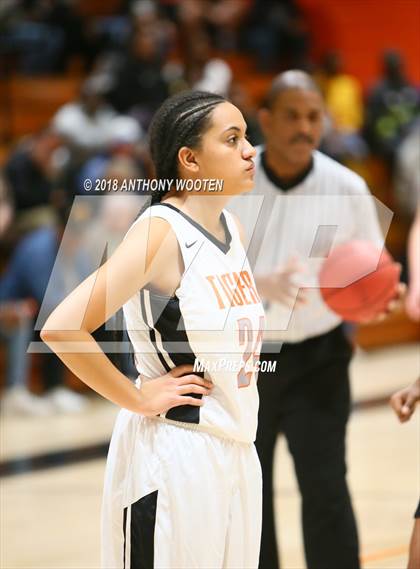Thumbnail 1 in Douglas Byrd @ South View photogallery.