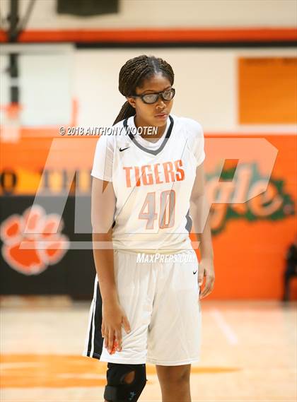 Thumbnail 3 in Douglas Byrd @ South View photogallery.