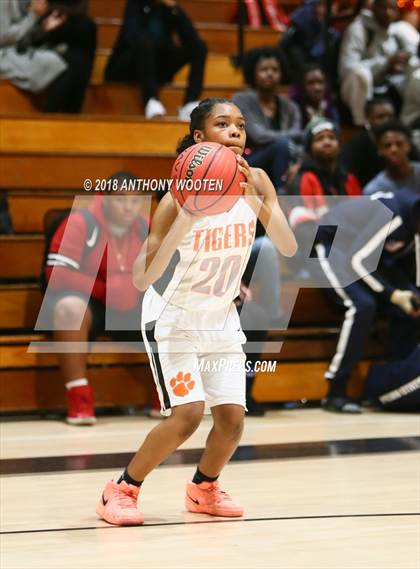 Thumbnail 1 in Douglas Byrd @ South View photogallery.
