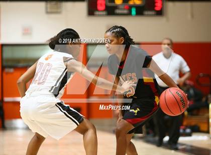 Thumbnail 2 in Douglas Byrd @ South View photogallery.