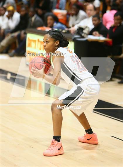 Thumbnail 1 in Douglas Byrd @ South View photogallery.