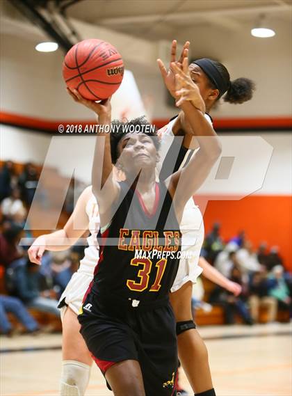 Thumbnail 2 in Douglas Byrd @ South View photogallery.