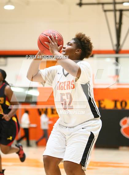Thumbnail 1 in Douglas Byrd @ South View photogallery.
