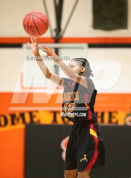 Thumbnail 1 in Douglas Byrd @ South View photogallery.