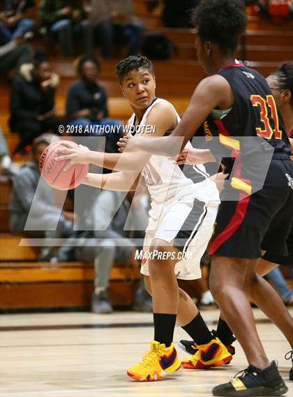 Thumbnail 1 in Douglas Byrd @ South View photogallery.