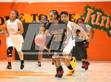 Thumbnail 2 in Douglas Byrd @ South View photogallery.