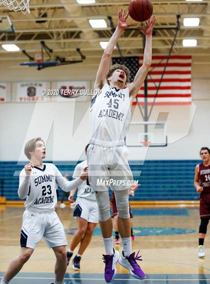 Thumbnail 1 in Intermountain Christian vs. Summit Academy (Eagle Holiday Shootout) photogallery.