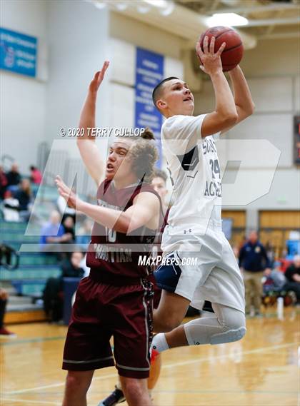 Thumbnail 2 in Intermountain Christian vs. Summit Academy (Eagle Holiday Shootout) photogallery.