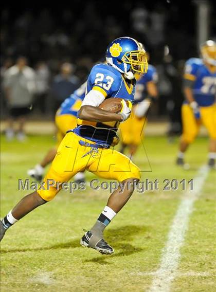 Thumbnail 2 in Rocklin @ Del Campo photogallery.