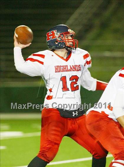 Thumbnail 2 in Le Grand vs. Highlands (CIF SJS D5 Final) photogallery.