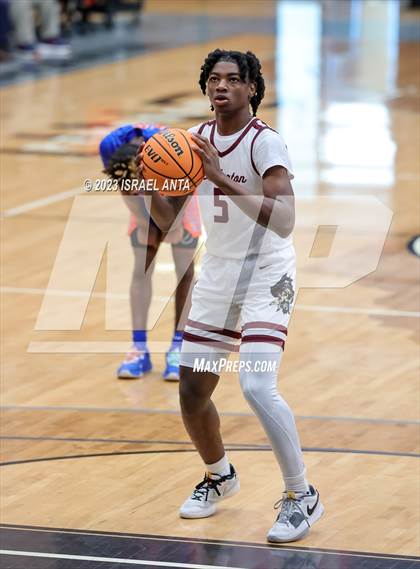 Thumbnail 1 in Whiteville vs. Lumberton (2023 Robeson County Shootout) photogallery.