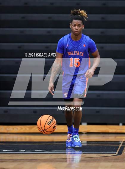 Thumbnail 2 in Whiteville vs. Lumberton (2023 Robeson County Shootout) photogallery.