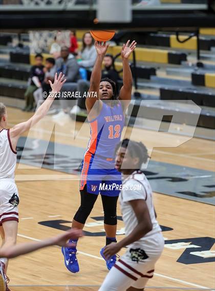 Thumbnail 3 in Whiteville vs. Lumberton (2023 Robeson County Shootout) photogallery.