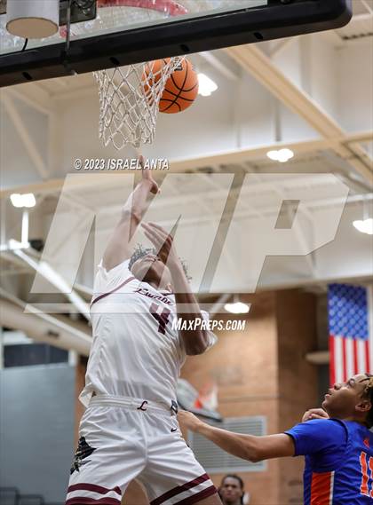 Thumbnail 3 in Whiteville vs. Lumberton (2023 Robeson County Shootout) photogallery.