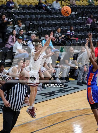 Thumbnail 3 in Whiteville vs. Lumberton (2023 Robeson County Shootout) photogallery.