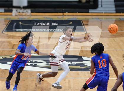 Thumbnail 3 in Whiteville vs. Lumberton (2023 Robeson County Shootout) photogallery.
