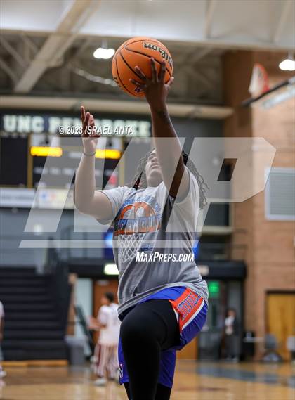 Thumbnail 2 in Whiteville vs. Lumberton (2023 Robeson County Shootout) photogallery.