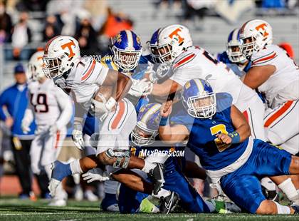 Thumbnail 2 in Orem vs. Timpview (UHSAA 5A Final) photogallery.