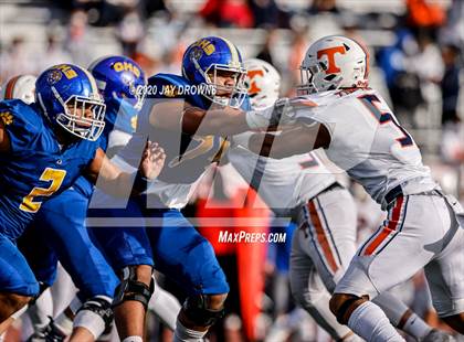 Thumbnail 3 in Orem vs. Timpview (UHSAA 5A Final) photogallery.