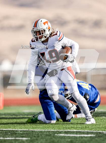 Thumbnail 3 in Orem vs. Timpview (UHSAA 5A Final) photogallery.