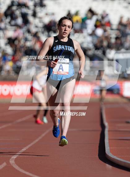 Thumbnail 1 in Penn Relays (Distance Medley) photogallery.