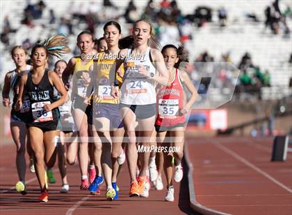 Thumbnail 1 in Penn Relays (Distance Medley) photogallery.