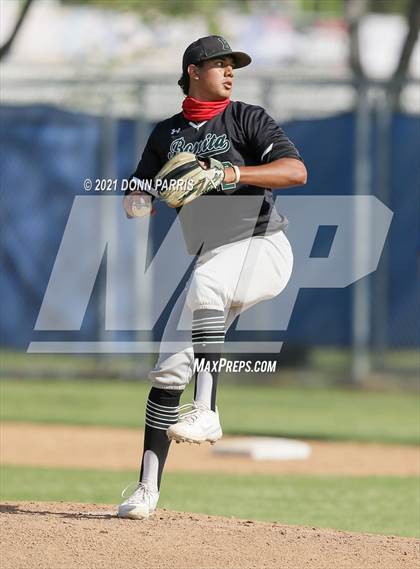 Thumbnail 1 in Bonita @ San Dimas photogallery.