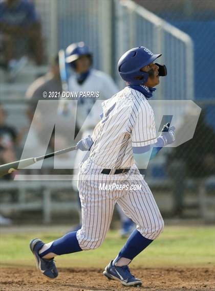 Thumbnail 1 in Bonita @ San Dimas photogallery.