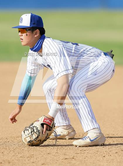 Thumbnail 1 in Bonita @ San Dimas photogallery.