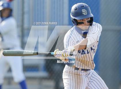 Thumbnail 3 in Bonita @ San Dimas photogallery.