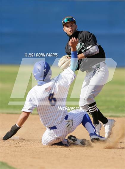 Thumbnail 2 in Bonita @ San Dimas photogallery.