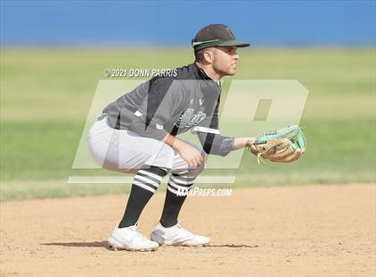Thumbnail 1 in Bonita @ San Dimas photogallery.