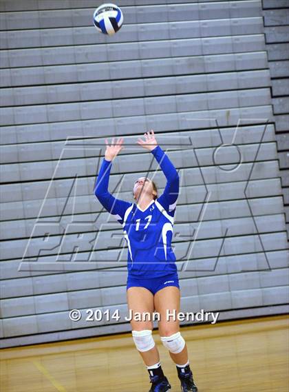 Thumbnail 2 in O'Gorman vs. Durango (Durango Fall Classic) photogallery.