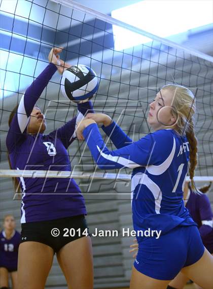 Thumbnail 1 in O'Gorman vs. Durango (Durango Fall Classic) photogallery.