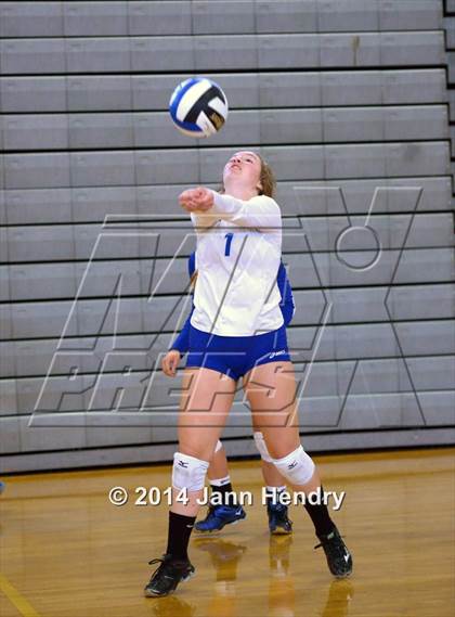 Thumbnail 1 in O'Gorman vs. Durango (Durango Fall Classic) photogallery.