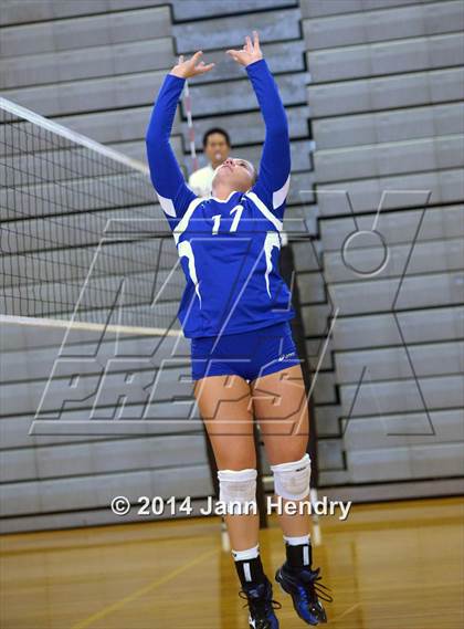 Thumbnail 3 in O'Gorman vs. Durango (Durango Fall Classic) photogallery.