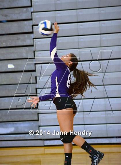 Thumbnail 3 in O'Gorman vs. Durango (Durango Fall Classic) photogallery.