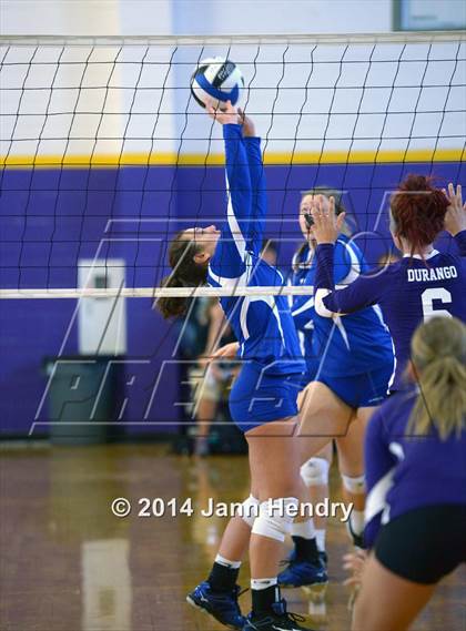 Thumbnail 2 in O'Gorman vs. Durango (Durango Fall Classic) photogallery.