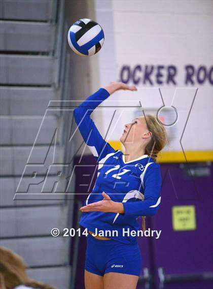 Thumbnail 3 in O'Gorman vs. Durango (Durango Fall Classic) photogallery.