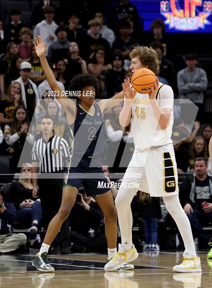 Thumbnail 2 in Notre Dame (SO) vs. Granada (CIF State D1 Final) photogallery.