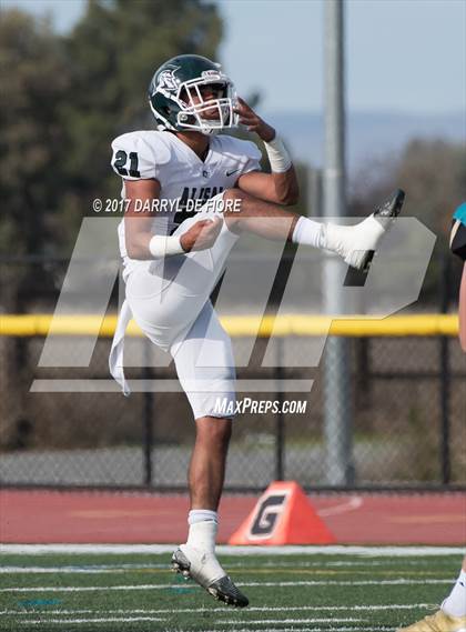 Thumbnail 1 in Christopher vs Alisal (CIF CCS D4 SemifFinal) photogallery.