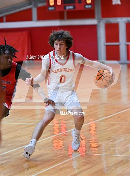 Thumbnail 2 in Northside Christian @ Clearwater Central Catholic photogallery.