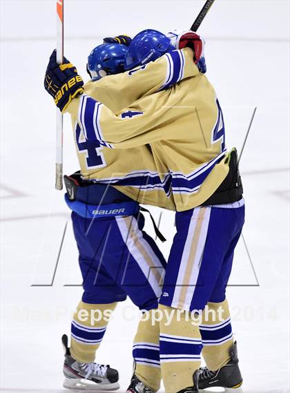 Thumbnail 1 in Tri-Town vs. Newtown (CIAC DIII Semifinal) photogallery.