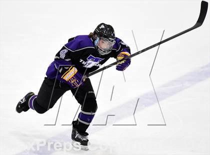 Thumbnail 1 in Tri-Town vs. Newtown (CIAC DIII Semifinal) photogallery.