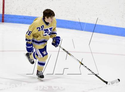 Thumbnail 3 in Tri-Town vs. Newtown (CIAC DIII Semifinal) photogallery.