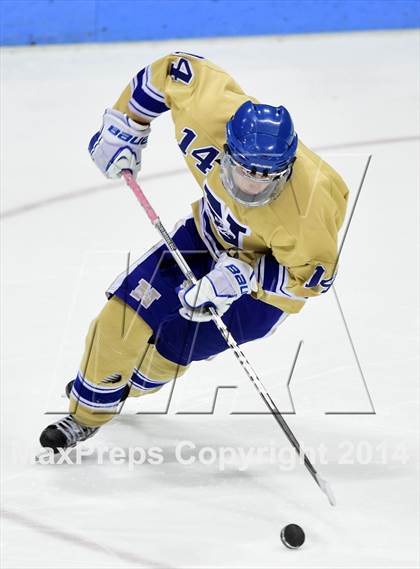 Thumbnail 3 in Tri-Town vs. Newtown (CIAC DIII Semifinal) photogallery.